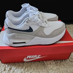 Nike Air Max Systm (size 7)